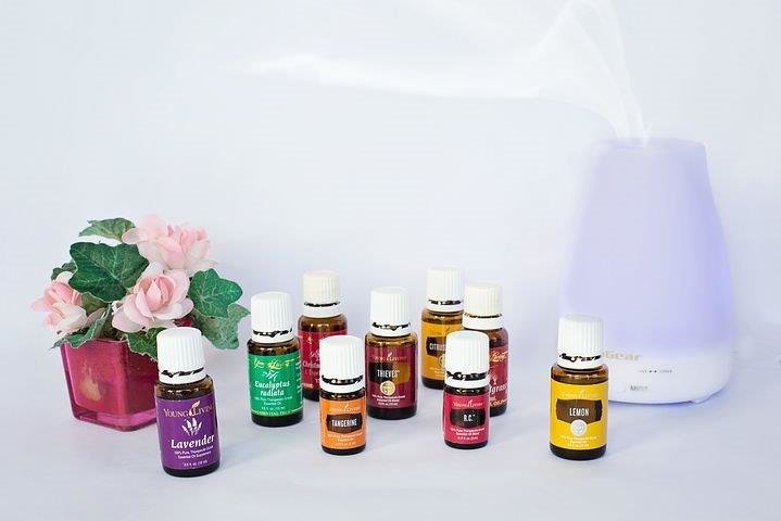 ätherische Öle von der Marke Young Living